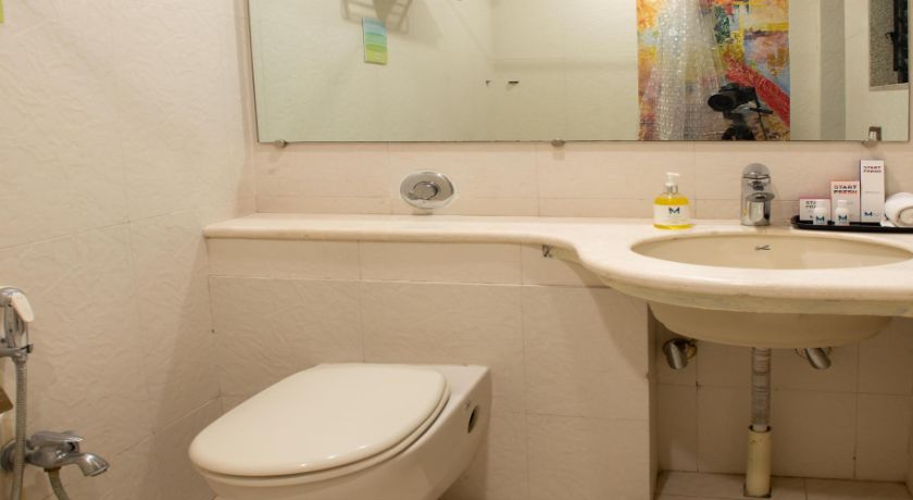 Hotel Monarch Montvert in Pune