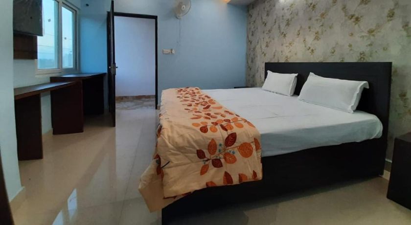 Hotel Arcas in Lucknow