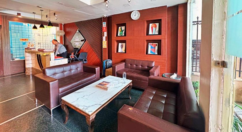 The Oakland Plaza by Orion Hotels in Delhi