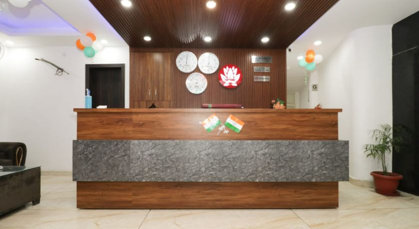 Hotel Shivaka Inn in Delhi