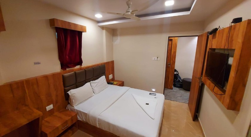 Hotel Rigga Inn in Mumbai
