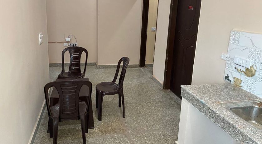 Hotel Basera in Noida