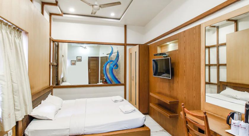 Hotel Aston in Kolkata