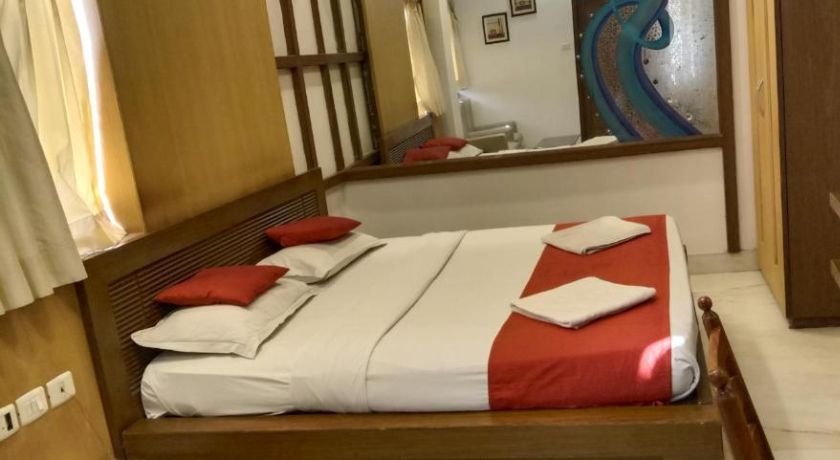 Hotel Aston in Kolkata