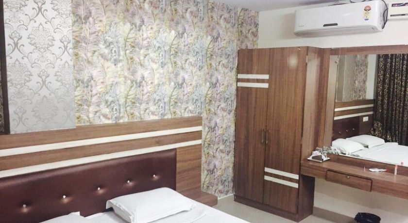 Highway Grand Residency in Hyderabad