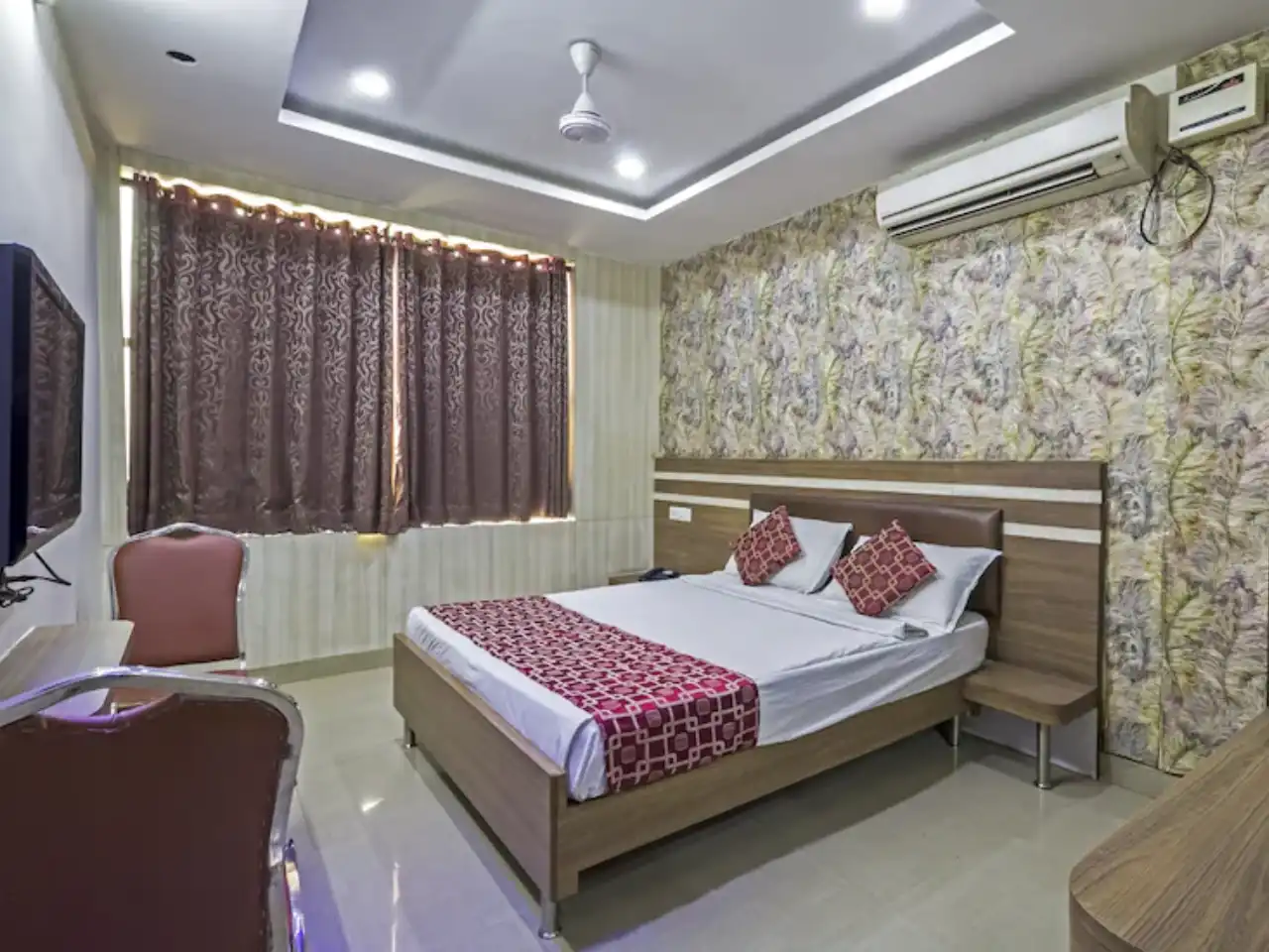 Highway Grand Residency in Hyderabad
