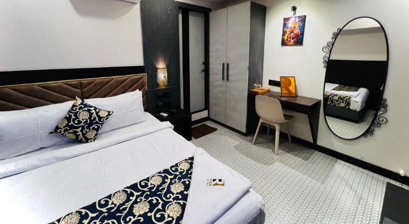 Hotel Rich in Mumbai