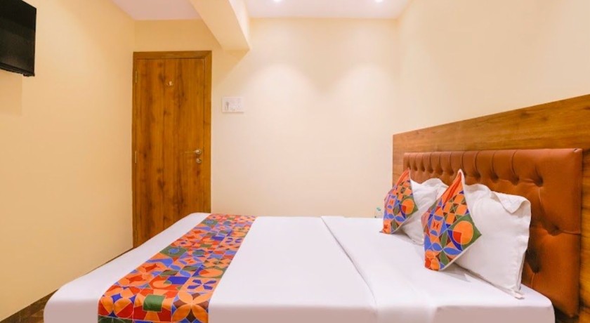Hotel Samrath in Mumbai