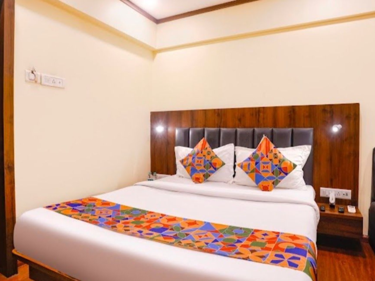 Hotel Samrath in Mumbai