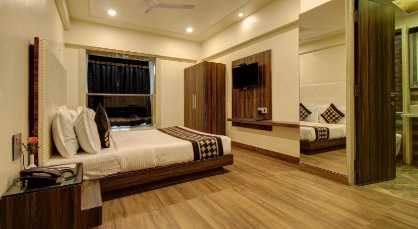 Hotel Mumbai House Juhu in Mumbai