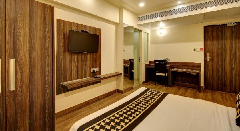 Hotel Mumbai House Juhu in Mumbai