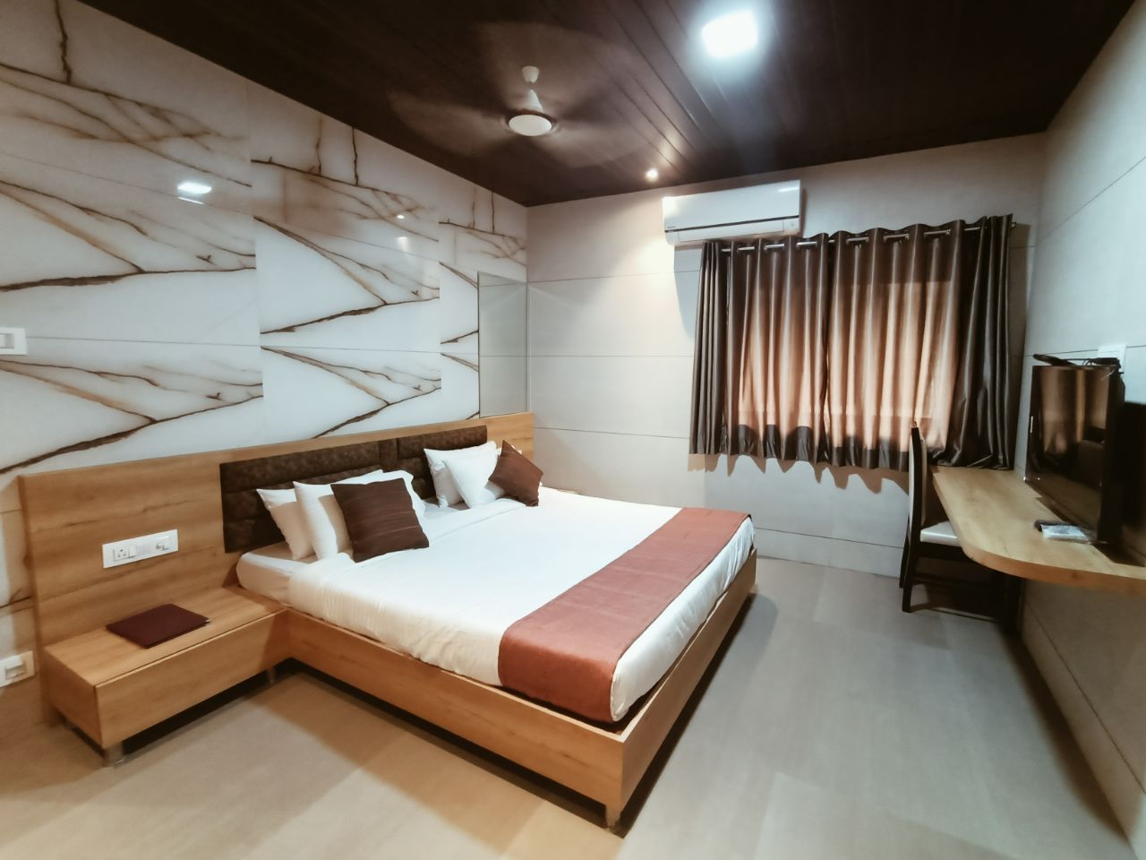 Hotel Prasad NX in Mumbai