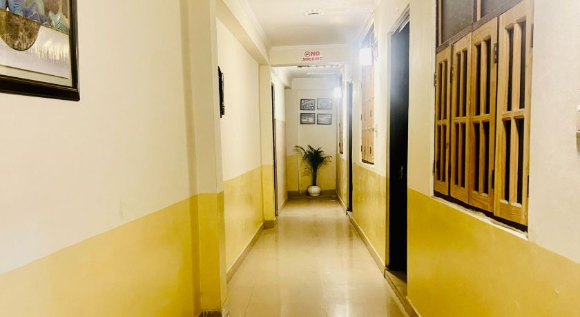 Sainik Guest House in Lucknow