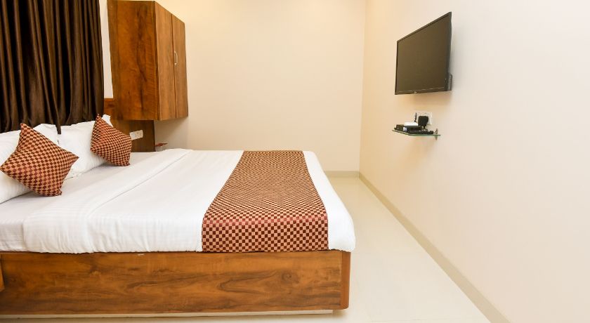 Hotel Prakash Inn in Mumbai