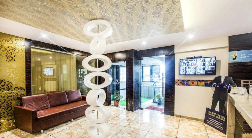 Hotel The Pacific in Mumbai