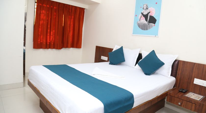 Hotel Samadhan in Mumbai