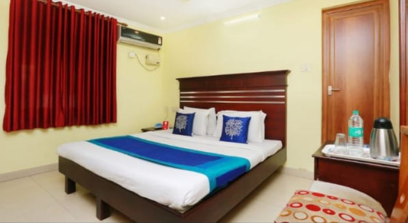 Malabar Plaza SA Road  in Kochi