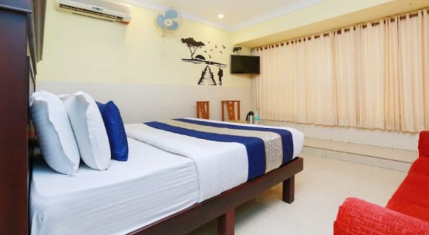 Malabar Plaza SA Road  in Kochi