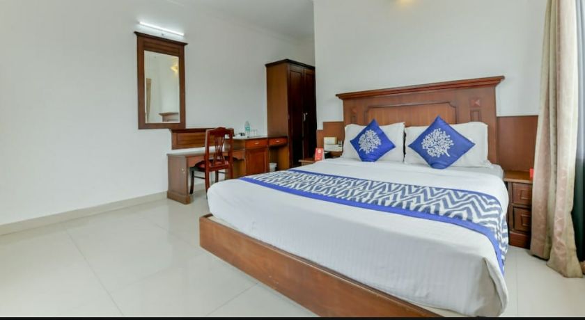 Hotel Centre Point in Kochi