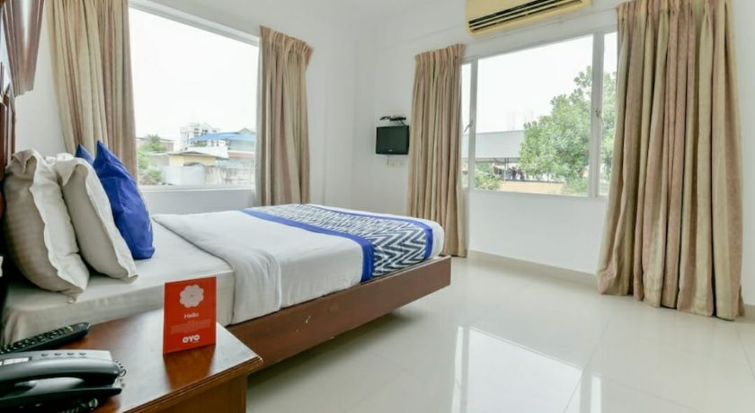 Hotel Centre Point in Kochi