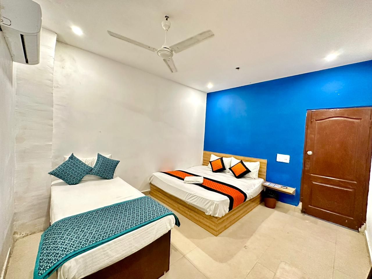 Hotel Delhi Airport in Delhi