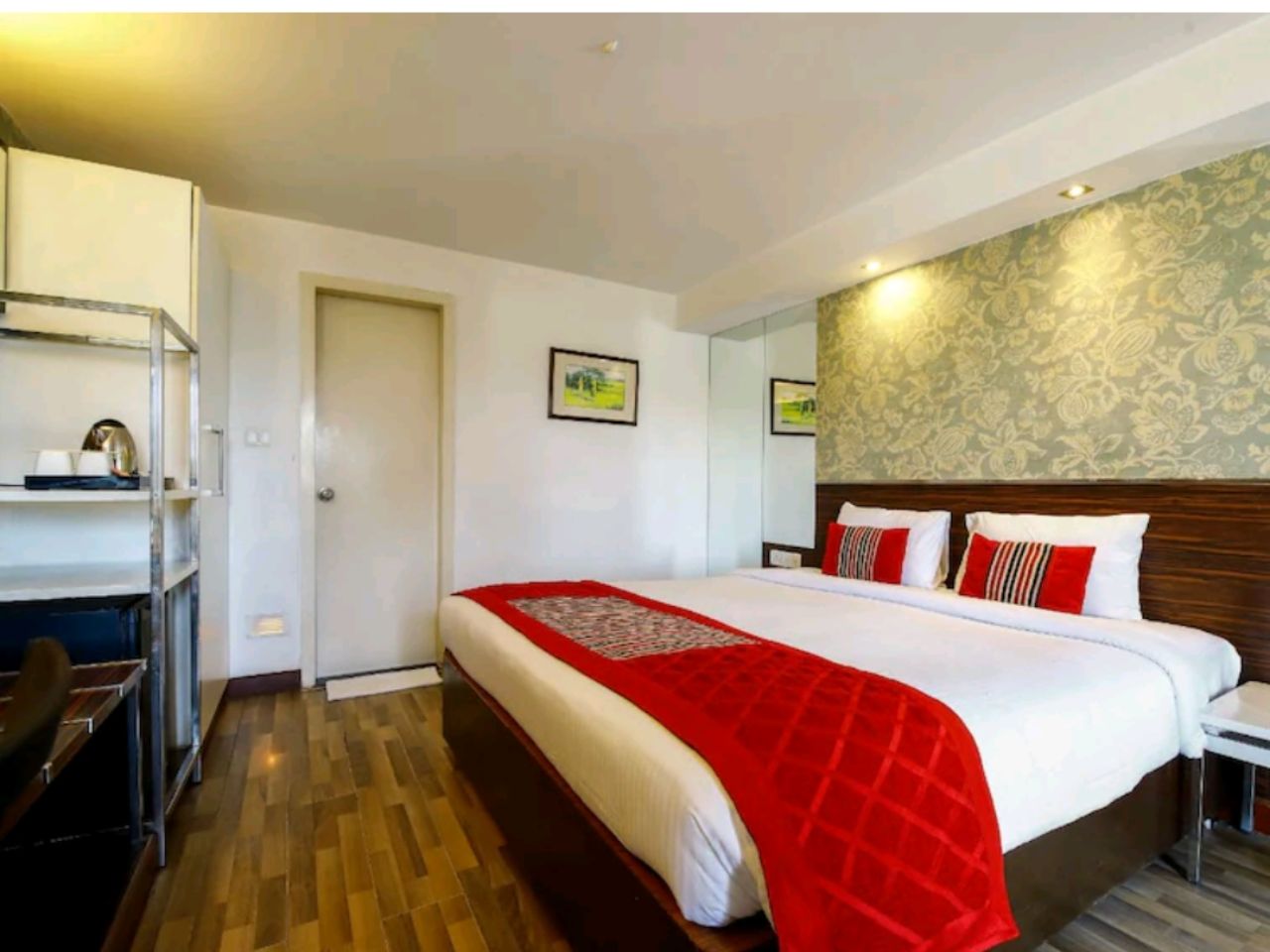 Regenta Place Cunningham in Bangalore