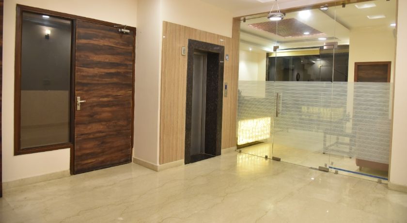 Hotel Avasa Inn in Lucknow