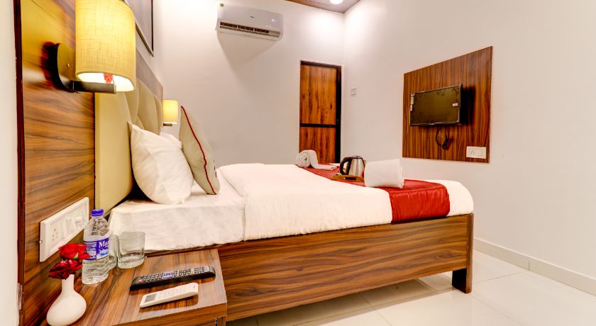 Hotel Amantran in Thane