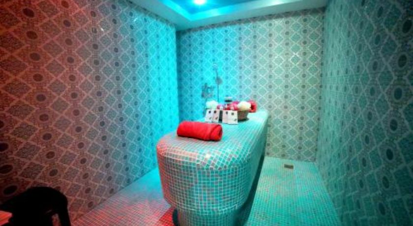 RG Royal Hotel and Convention in Bangalore