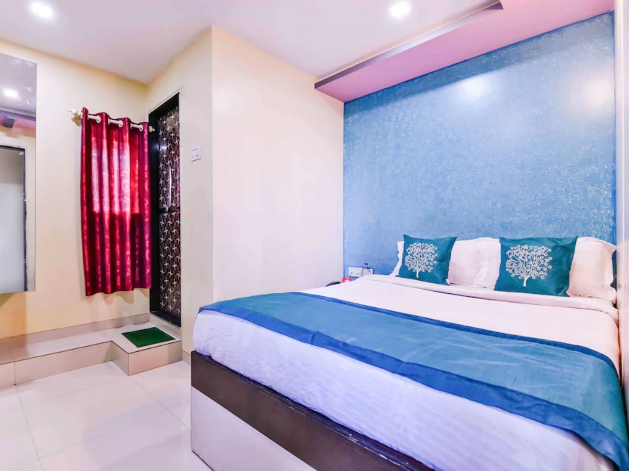 Hotel New Shree Niwas in Mumbai