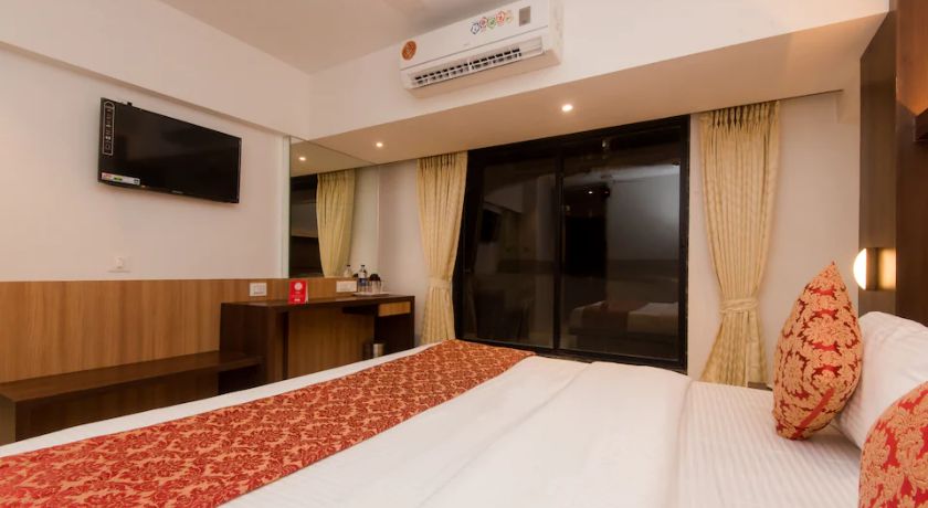 Hotel Mourya Residency in Navi Mumbai