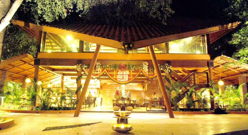 Sai Palace Hotel And Gardens in Mumbai