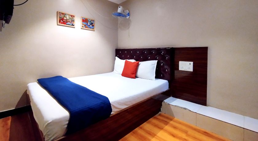 Hotel Aspen in Mumbai