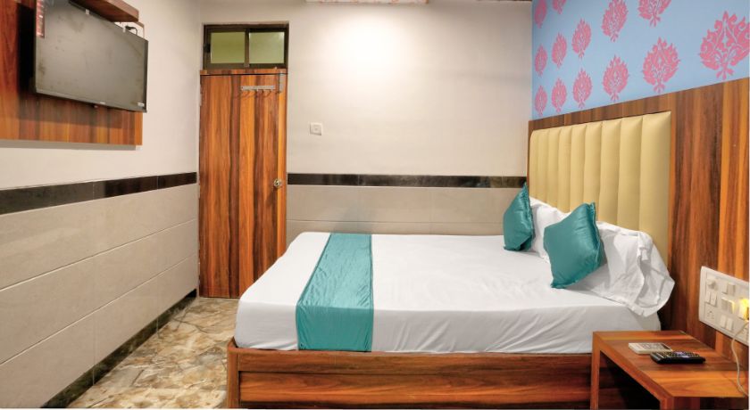 Hotel Tip Top Residency in Mumbai