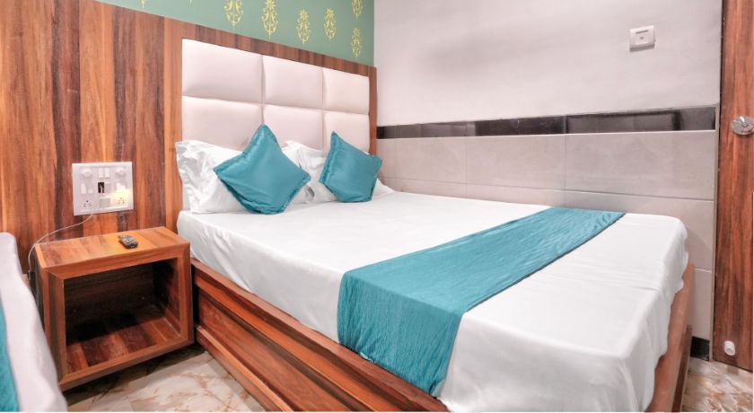 Hotel Tip Top Residency in Mumbai