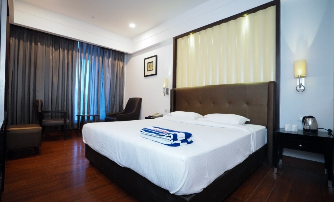 Hotel Grand Himayat in Hyderabad