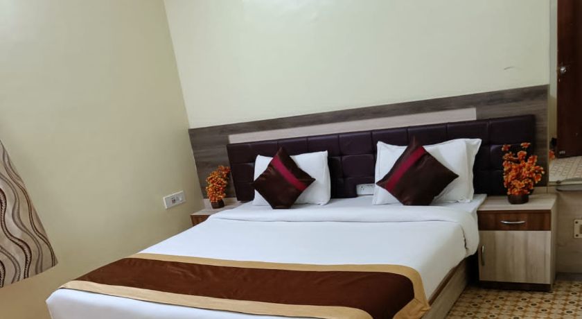 Hotel Evergreen in Kolkata