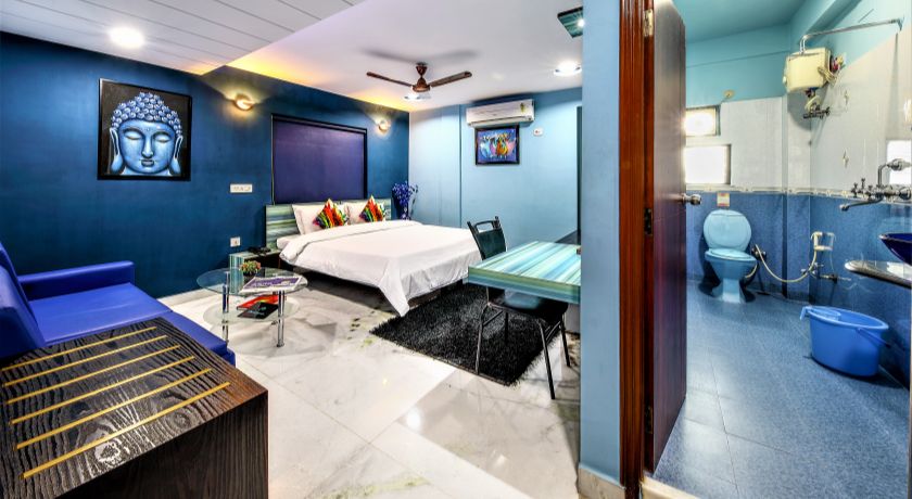 Hotel Narayani Enclave in Kolkata