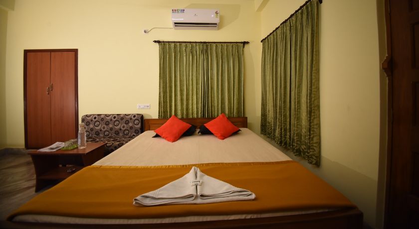 Sonar Bangla Guest House in Kolkata
