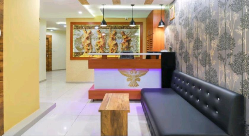 Hotel Phoenix in Ahmedabad