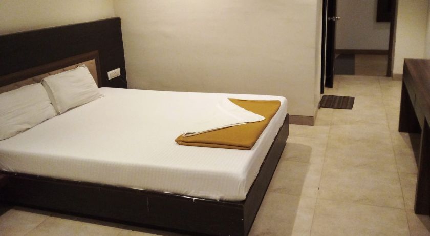 Hotel Hill View in Vasai