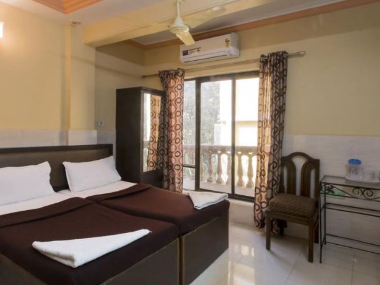 Hotel Classic Residency in Mumbai