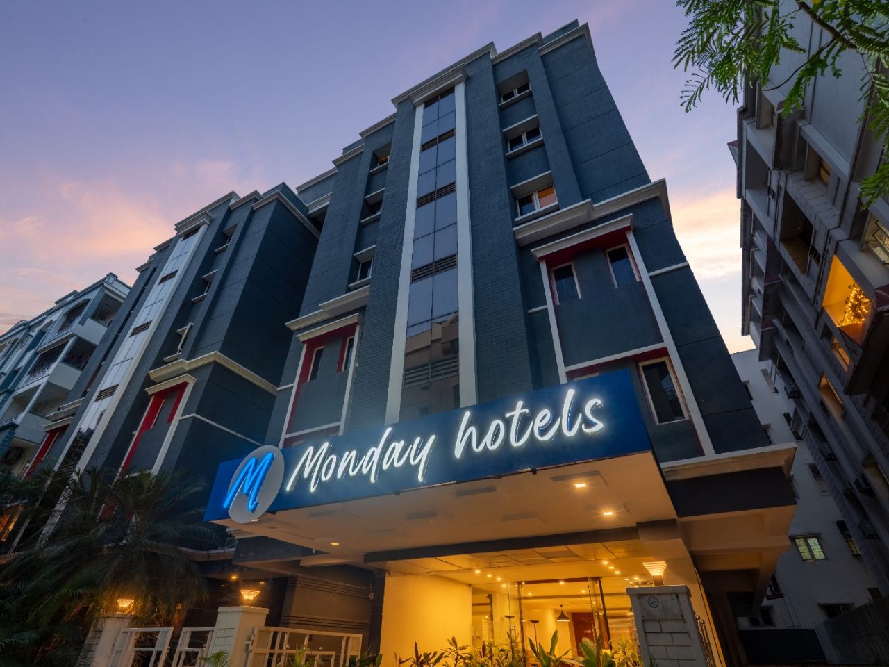 Monday Hotels- Hitech City in Hyderabad
