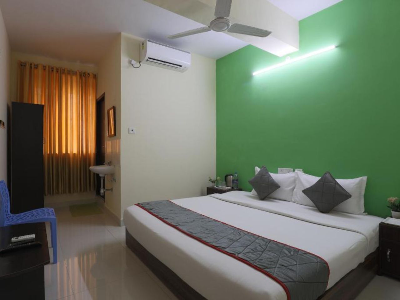 Green Tree Hotel in Chennai
