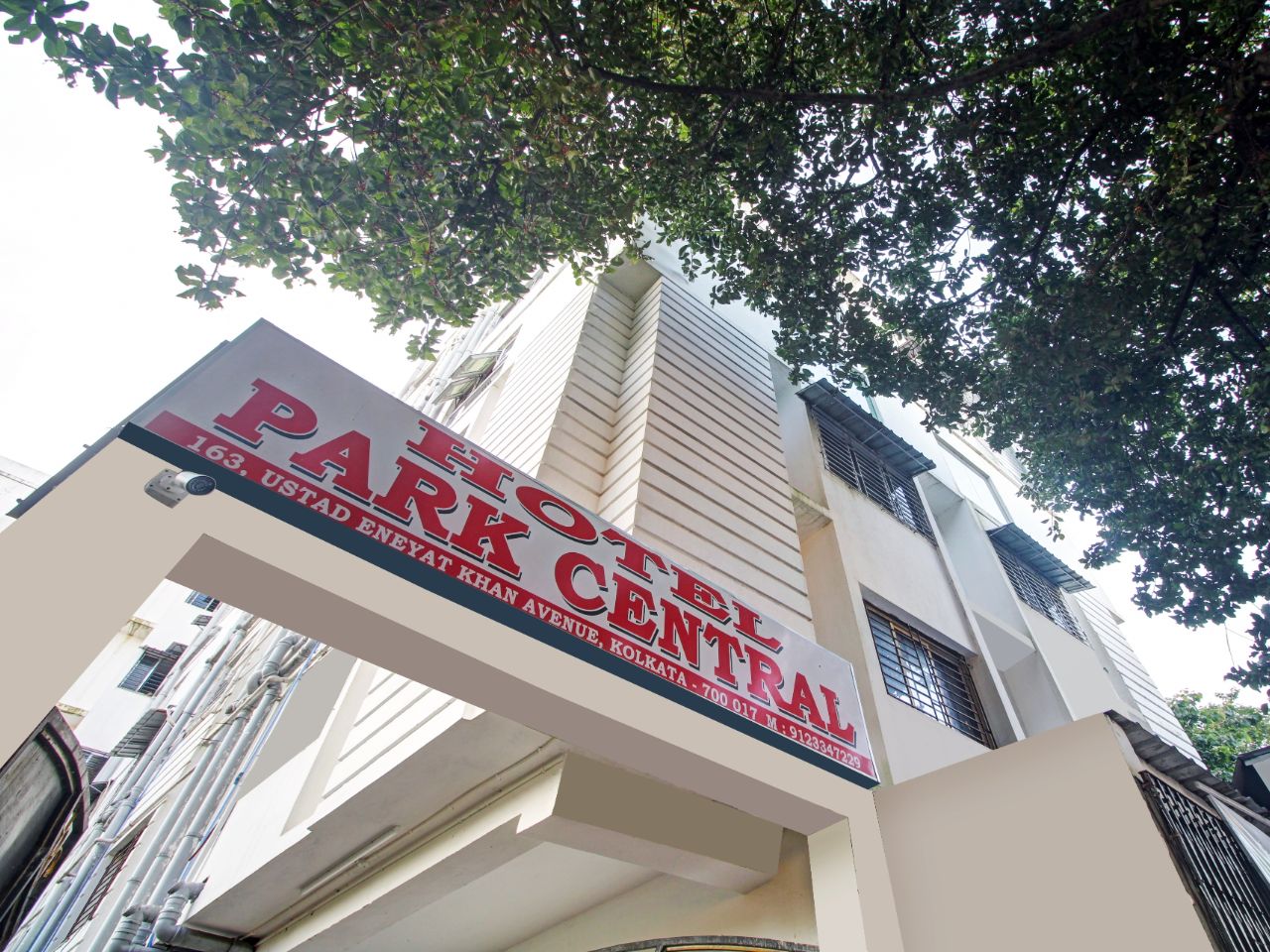 Hotel Park Central in Kolkata