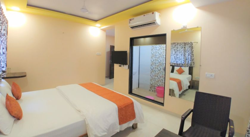 Hotel Mangal Residency in Lonavala