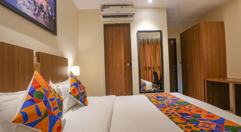 Hotel Royal International in Mumbai