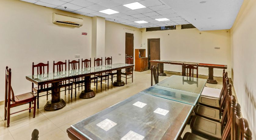 Signature Plaza in Delhi