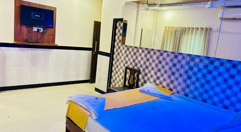 Taj Lodging and Boarding in Navi Mumbai