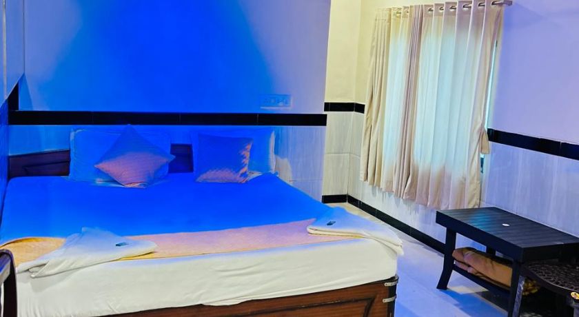 Taj Lodging and Boarding in Navi Mumbai